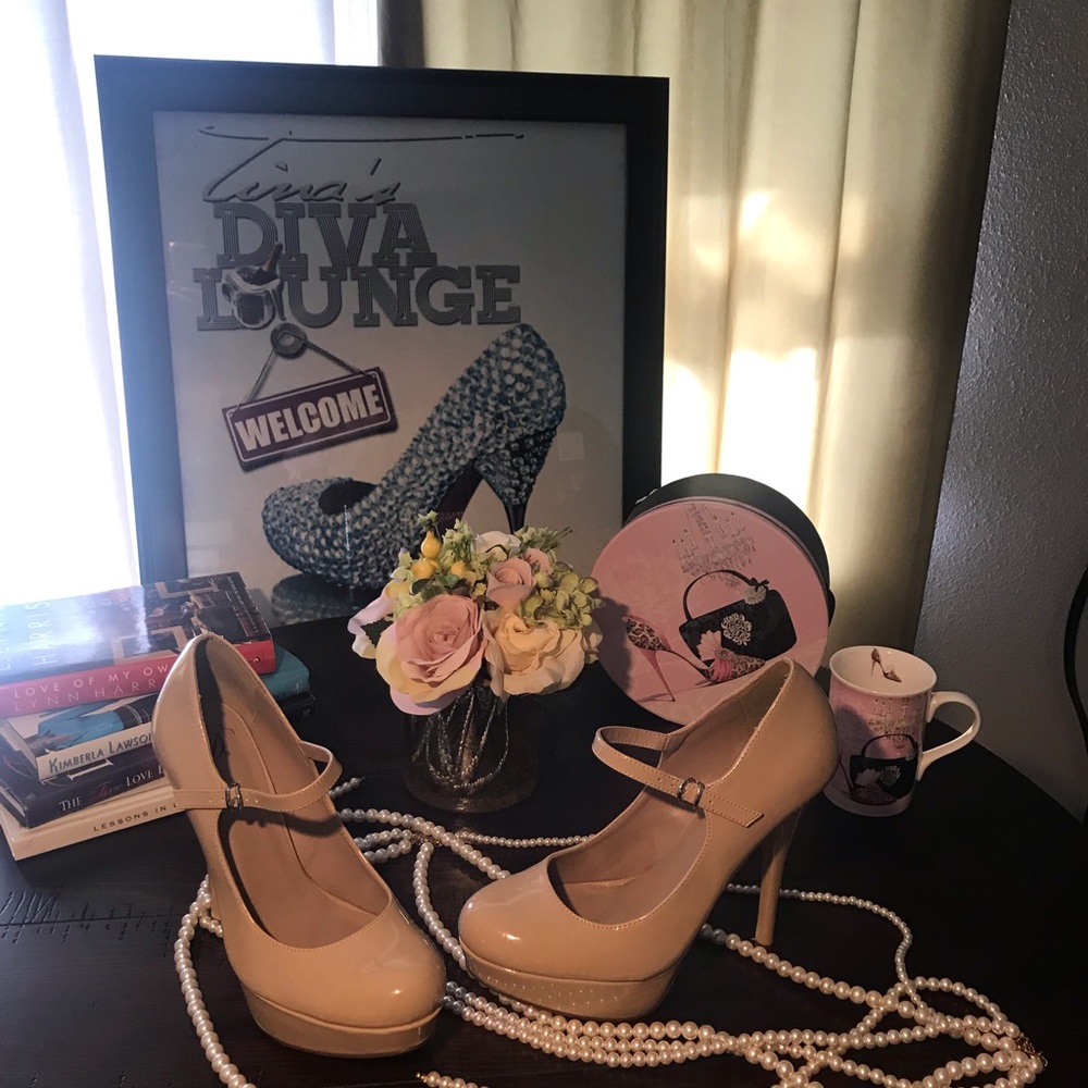❤️Heart in D High Heels❤️